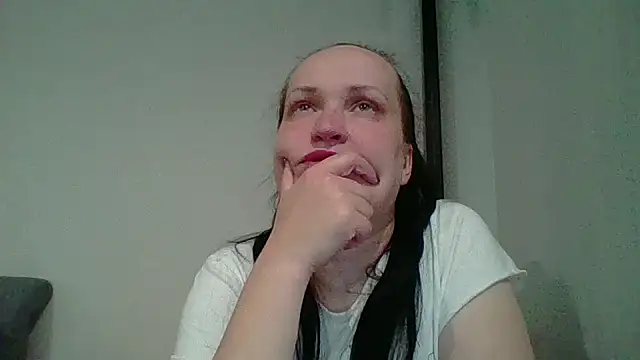  squirty cum lady  online show from 10.03.25