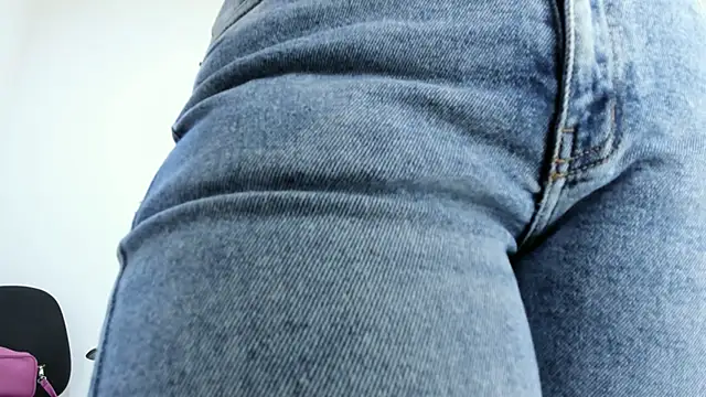 Amelia Debora Antonella online show from 02.10.26