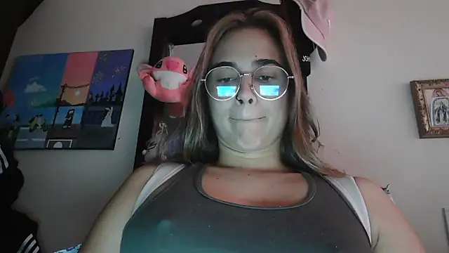 trianabell online show from 02.15.26