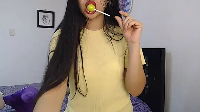 Snapshot of angelbeat_ chatting on 02.13.25 angelbeat online show from 02.13.25
