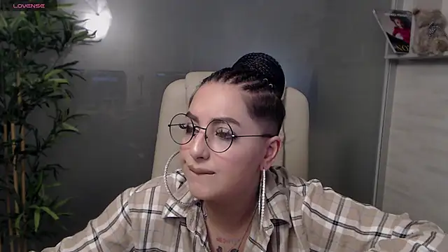 BustyAllyy online show from 03.06.25