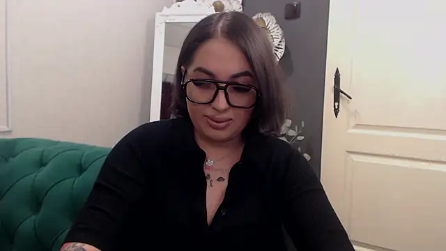 BustyAllyy online show from 04.28.26