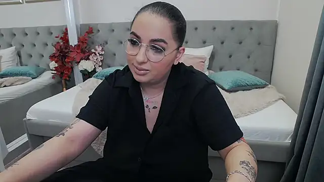 BustyAllyy online show from 05.09.26