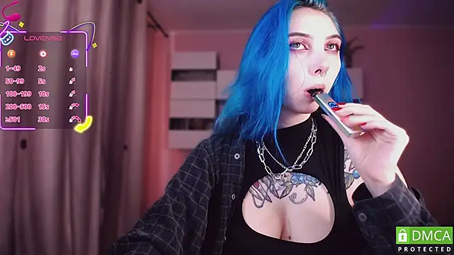 JustMeowGirl online show from 09.27.25