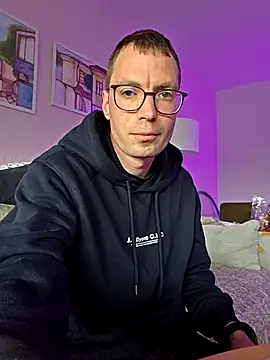 Schnubby1 online show from 05.12.26