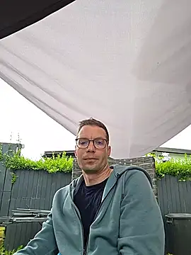 Schnubby1 online show from 05.31.26