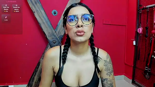 Foxy Assh  online show from 06.23.26