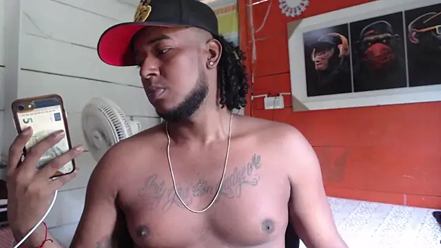 Snapshot of gavi_19cm chatting on 12.27.24 gavi 19cm online show from 12.27.24