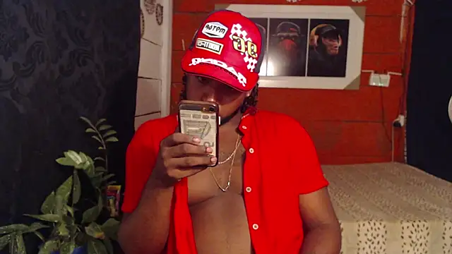 Snapshot of gavi_19cm chatting on 02.13.25 gavi 19cm online show from 02.13.25