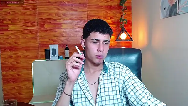 Bastiaan 28 online show from 01.25.25