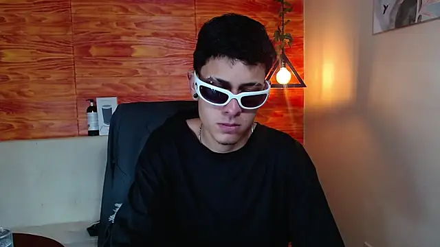 Bastiaan 28 online show from 02.07.25