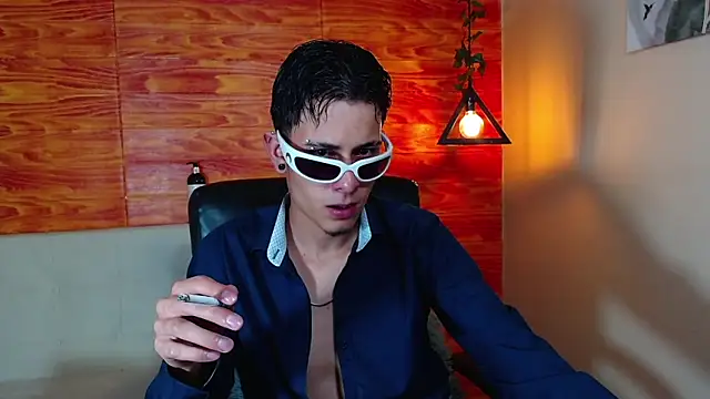 Bastiaan 28 online show from 03.05.25