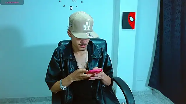 Bastiaan 28 online show from 09.19.25