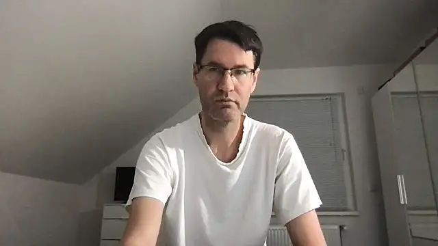 Snapshot of zxzx_cam1 chatting on 01.19.25 zxzx cam1 online show from 01.19.25