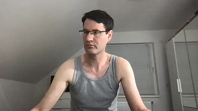 Snapshot of zxzx_cam1 chatting on 01.24.25 zxzx cam1 online show from 01.24.25