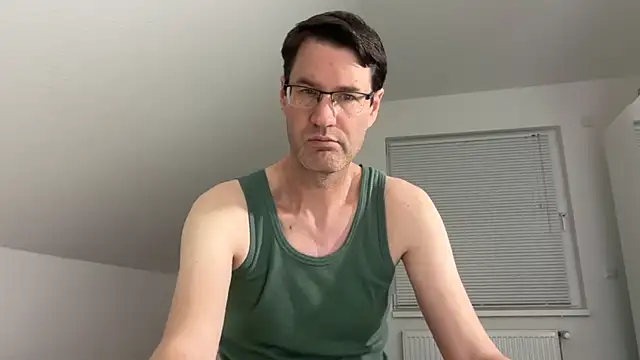 zxzx cam1 online show from 04.03.26