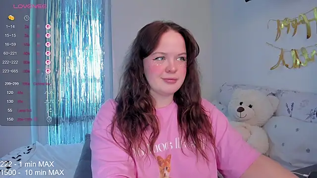 Snapshot of HANNA_MONTANAS chatting on 02.03.26 HANNA MONTANAS online show from 02.03.26