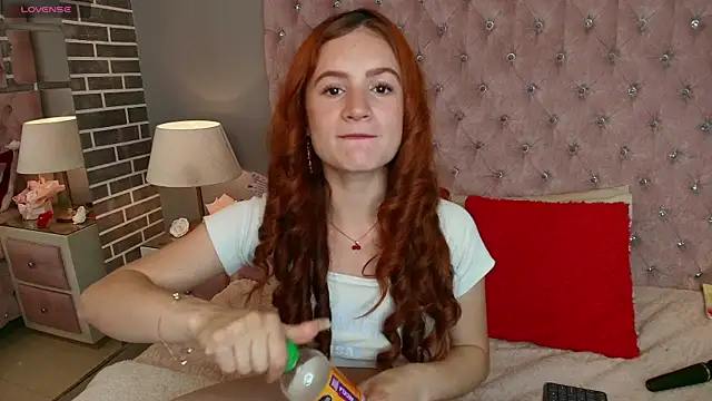 AdelaineBest online show from 02.12.25