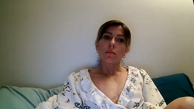 Snapshot of anechka1 chatting on 05.01.26 anechka1 online show from 05.01.26