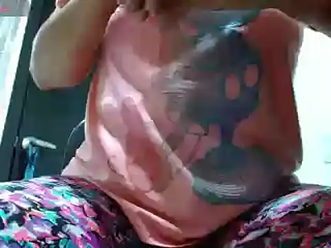 Snapshot of CaroMasha chatting on 01.21.25 CaroMasha online show from 01.21.25