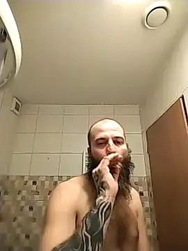 Snapshot of AbukLoko chatting on 03.01.25 AbukLoko online show from 03.01.25