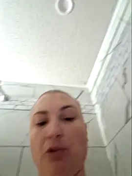 MilfyMrsRobinson online show from 05.08.26
