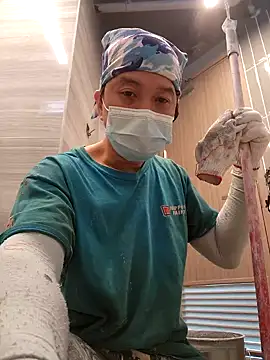 Snapshot of 2tomka52052sex chatting on 12.31.24 2tomka52052sex online show from 12.31.24