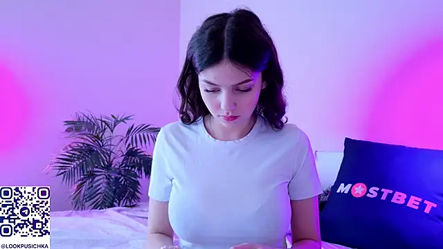 pusichka online show from 12.28.24