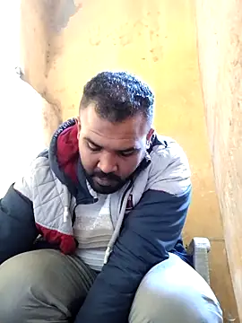 Snapshot of ListedLoin chatting on 02.10.25 ListedLoin online show from 02.10.25