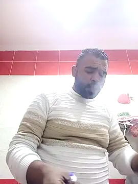 Snapshot of ListedLoin chatting on 02.24.25 ListedLoin online show from 02.24.25