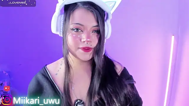 Ahri Elderwood online show from 05.02.26