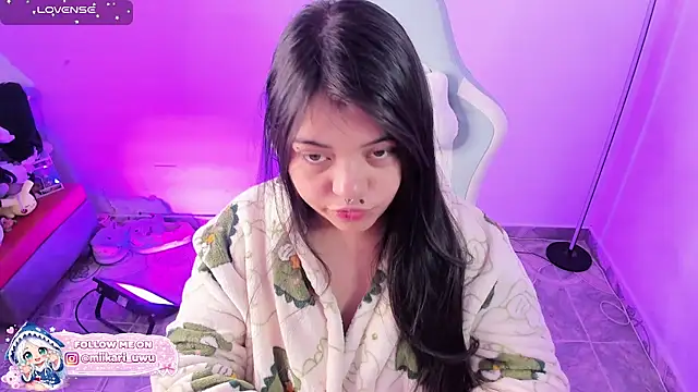 Ahri Elderwood online show from 07.07.26
