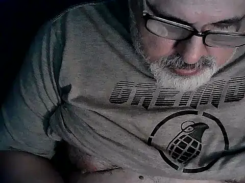 Snapshot of cashot58 chatting on 10.13.25 cashot58 online show from 10.13.25