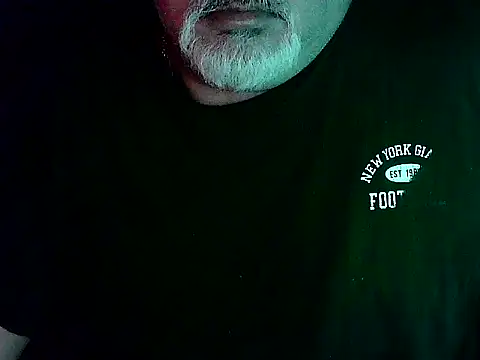 Snapshot of cashot58 chatting on 11.17.25 cashot58 online show from 11.17.25