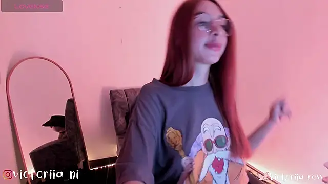 Victoria-ross online show from 12.11.24