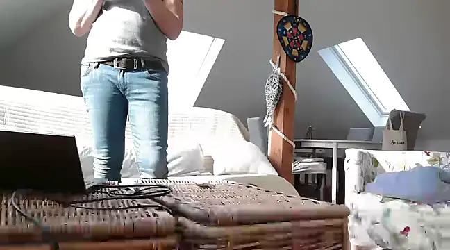 maxmueller321 online show from 03.23.25