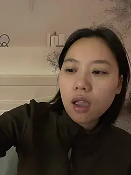 Snapshot of Eliza-E chatting on 01.31.26 Eliza-E online show from 01.31.26