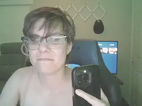 Snapshot of KaliSnow199623 chatting on 02.27.25 KaliSnow199623 online show from 02.27.25