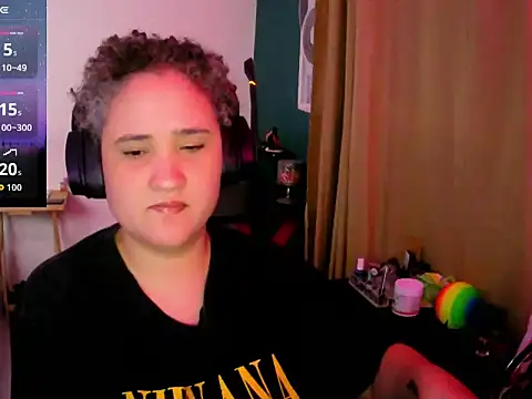 lolalicious 758 online show from 11.16.25