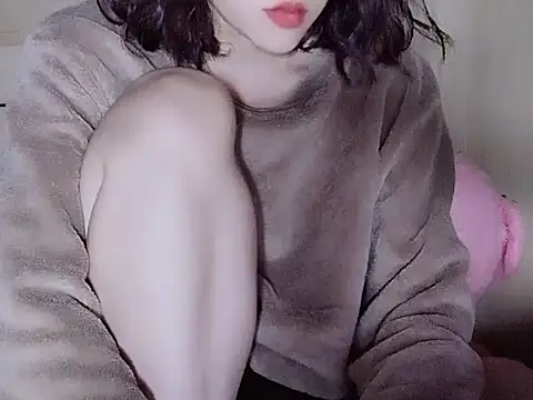 Snapshot of Pink_cream chatting on 01.08.25 Pink cream online show from 01.08.25