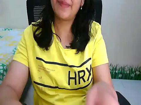 Inviting Aanya online show from 11.11.25