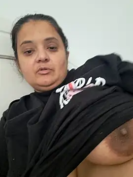 sarahhh1987 online show from 11.03.25