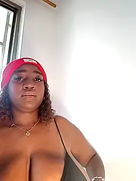 Snapshot of Perlasexyu1 chatting on 10.21.25 Perlasexyu1 online show from 10.21.25