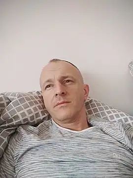 Snapshot of Singlepennis chatting on 03.22.25 Singlepennis online show from 03.22.25