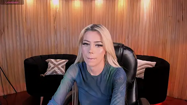 HannaConnor  online show from 02.12.26