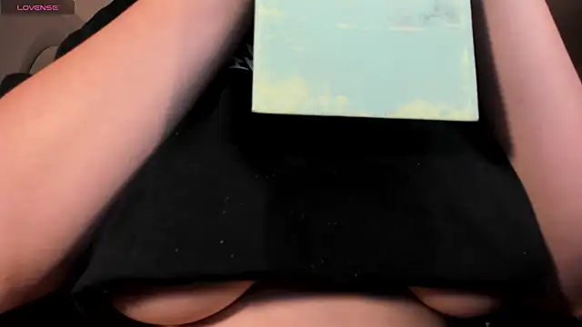 BellaRose X online show from 02.15.26