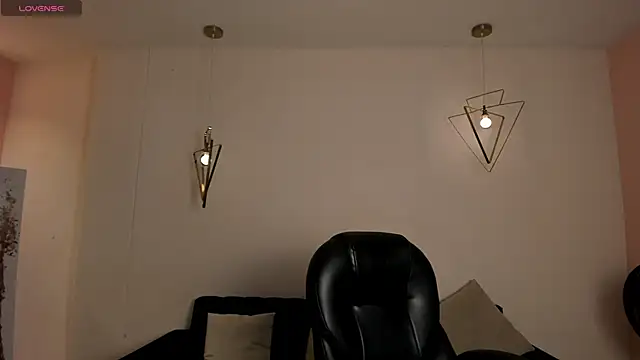 AliceHarper  online show from 05.15.26