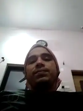 Snapshot of roadtucker123 chatting on 12.16.24 roadtucker123 online show from 12.16.24