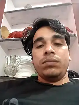 Snapshot of roadtucker123 chatting on 02.15.25 roadtucker123 online show from 02.15.25