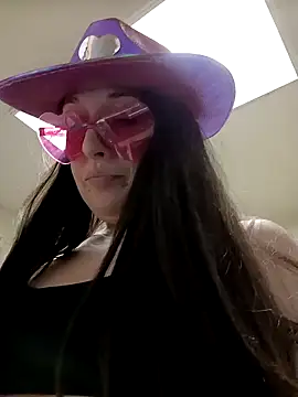 Snapshot of PhatAss_Kummmilla chatting on 01.25.25 PhatAss Kummmilla online show from 01.25.25